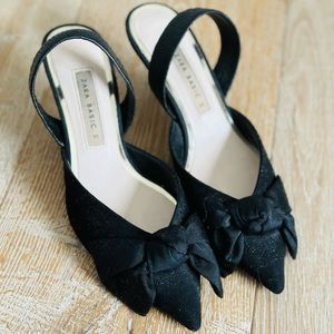🖤 Zara Basics sling back bow kitten heels 🖤
